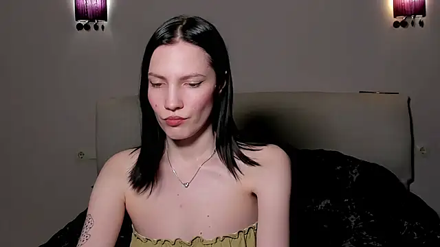 Snapshot of AdeleShinemm chatting on 04-27-26, 06:22 AdeleShinemm online show from 04-27-26, 06:22