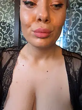 emmasweett11 online show from 09-28-25, 10:44