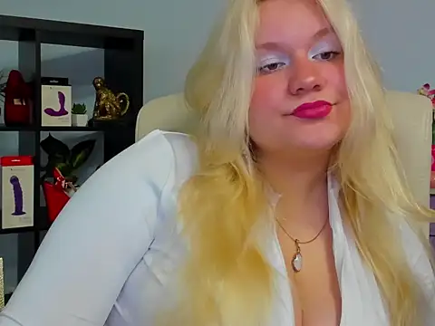 samantha darling online show from 05-18-26, 07:24