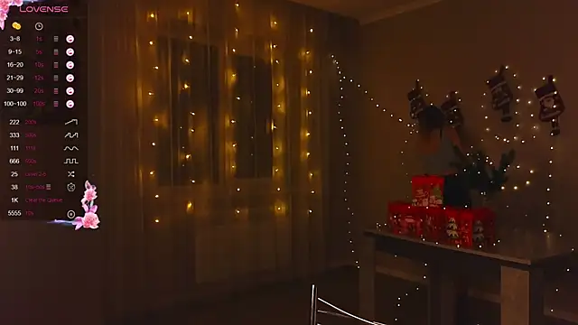 NyxaThorn online show from 12-19-25, 02:41