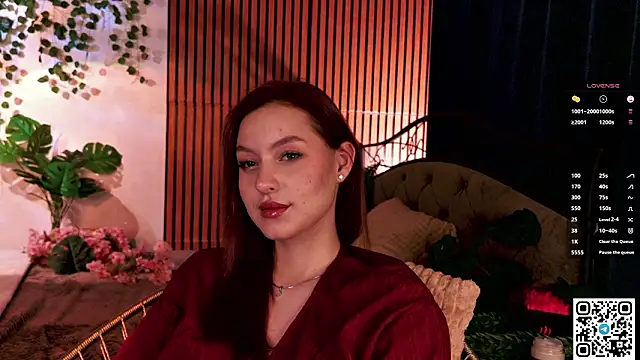 Snapshot of GildedKitten chatting on 02-28-26, 07:46 GildedKitten online show from 02-28-26, 07:46