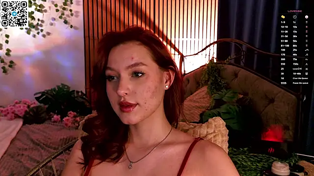 Snapshot of GildedKitten chatting on 02-27-26, 08:41 GildedKitten online show from 02-27-26, 08:41