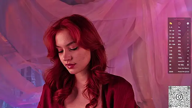 Snapshot of GildedKitten chatting on 02-15-26, 08:08 GildedKitten online show from 02-15-26, 08:08