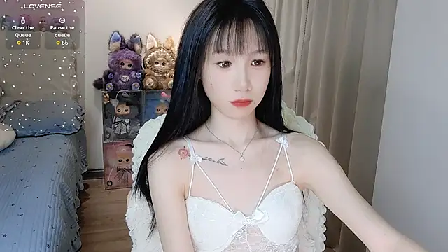 Snapshot of M-OTT_ chatting on 05-29-26, 11:55 M-OTT online show from 05-29-26, 11:55