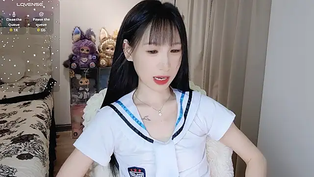 Snapshot of M-OTT_ chatting on 06-12-26, 02:59 M-OTT online show from 06-12-26, 02:59