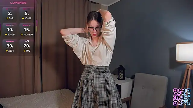 SharylSmalt online show from 02-09-26, 01:03