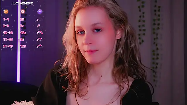 Tender beauty online show from 07-25-26, 08:37