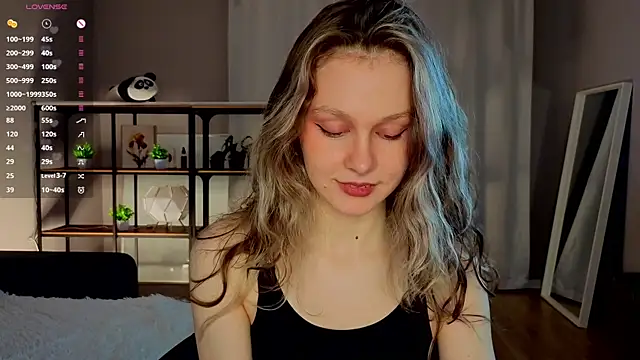Snapshot of Tender_beauty chatting on 04-21-26, 05:41 Tender beauty online show from 04-21-26, 05:41