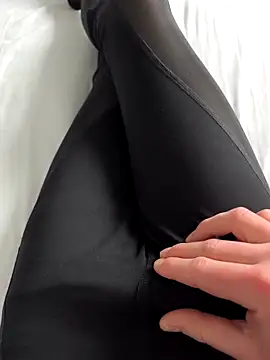 luckylover2024 online show from 02-22-26, 09:22