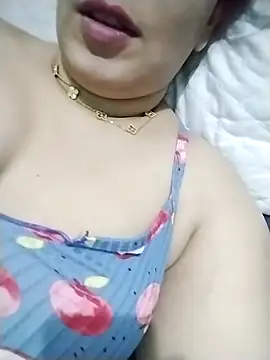 Snapshot of maria_sexyyyy chatting on 04-19-26, 08:22 maria sexyyyy online show from 04-19-26, 08:22