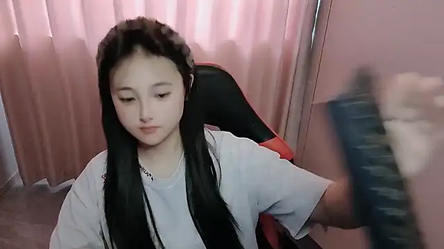 Snapshot of xxz98 chatting on 04-19-26, 08:59 xxz98 online show from 04-19-26, 08:59