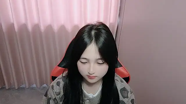 Snapshot of xxz98 chatting on 04-15-26, 02:39 xxz98 online show from 04-15-26, 02:39