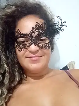 RaphinhaSanches online show from 12-17-25, 09:03