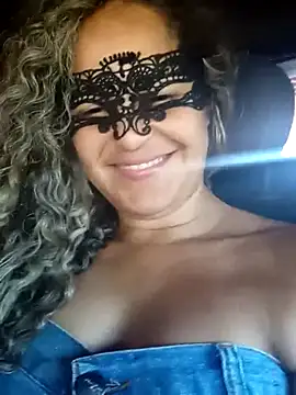 RaphinhaSanches online show from 09-27-25, 12:22