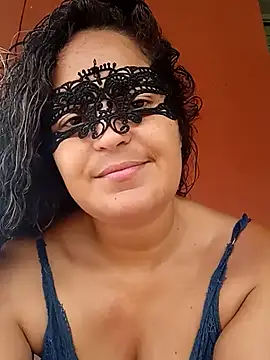 RaphinhaSanches online show from 03-31-26, 01:57