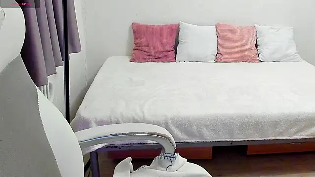 Snapshot of MilisaSweet777 chatting on 01-31-26, 07:12 MilisaSweet777 online show from 01-31-26, 07:12