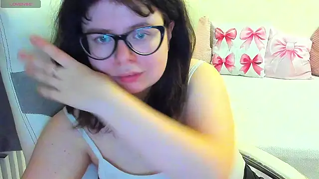 Snapshot of MilisaSweet777 chatting on 01-18-26, 01:25 MilisaSweet777 online show from 01-18-26, 01:25