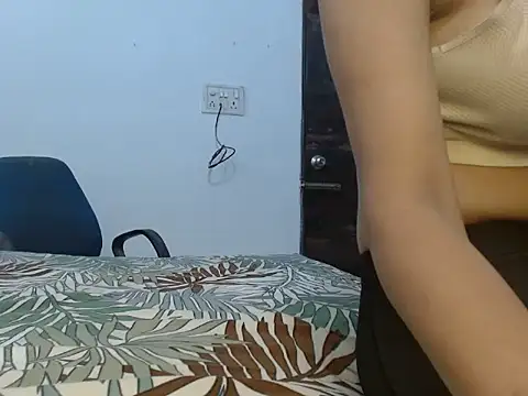 soya queen online show from 11-10-25, 08:30