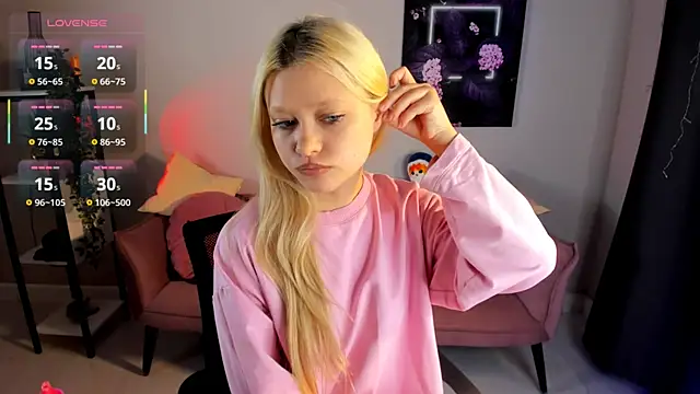 Millie Vanillies online show from 12-19-25, 01:35