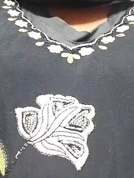 Snapshot of Laxmi_89 chatting on 02-01-26, 03:27 Laxmi 89 online show from 02-01-26, 03:27