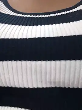 Snapshot of Laxmi_89 chatting on 01-17-26, 03:32 Laxmi 89 online show from 01-17-26, 03:32