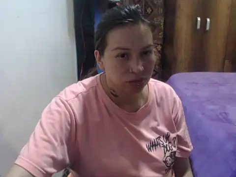 cloequeen15 online show from 04-11-26, 10:35