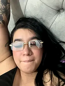 Aliciawhitee online show from 11-13-25, 02:26