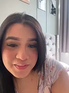 Aliciawhitee online show from 11-30-25, 05:58