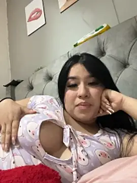 Aliciawhitee online show from 10-11-25, 02:12