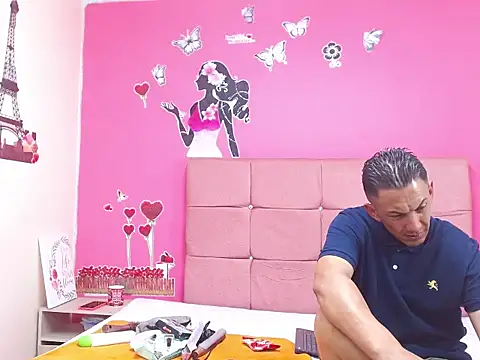 mollyandsam303av online show from 11-28-25, 04:01