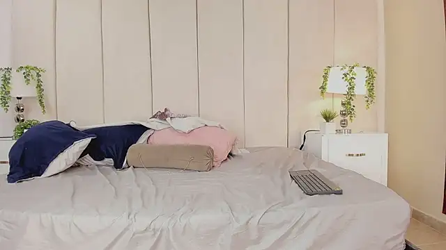 college muscle ass1 online show from 09-27-25, 05:41