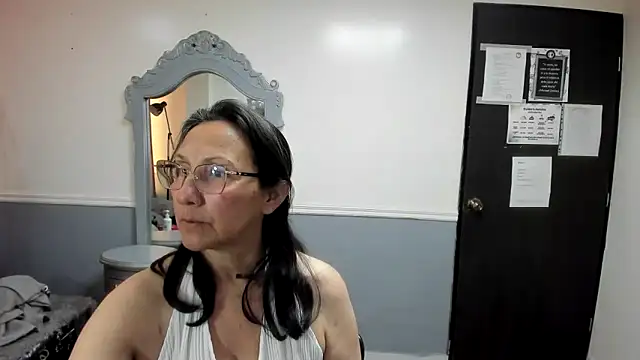 Snapshot of Oriana_Jhonson chatting on 04-22-26, 11:28 Oriana Jhonson online show from 04-22-26, 11:28