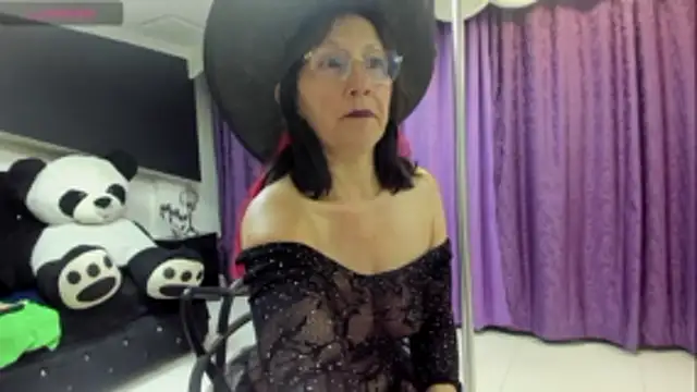 Oriana Jhonson online show from 11-02-25, 09:36