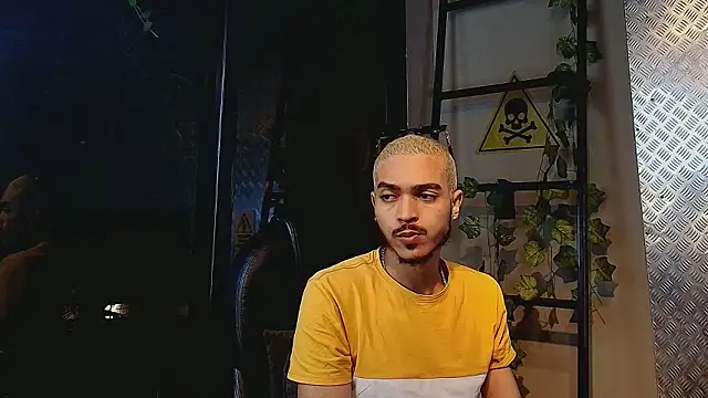 Snapshot of MarcusRain_ chatting on 02-09-26, 12:19 MarcusRain online show from 02-09-26, 12:19