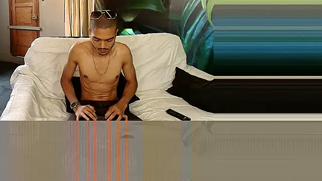 MarcusRain  online show from 01-11-26, 04:25