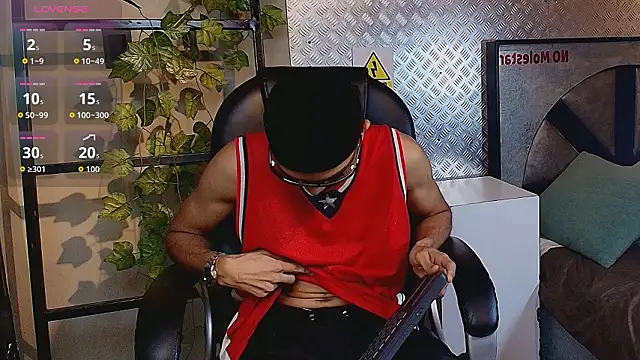 Snapshot of MarcusRain_ chatting on 02-03-26, 03:48 MarcusRain online show from 02-03-26, 03:48