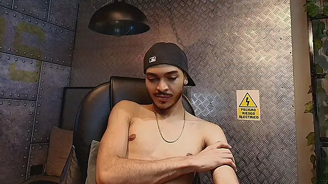 Snapshot of MarcusRain_ chatting on 02-20-26, 06:26 MarcusRain online show from 02-20-26, 06:26