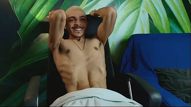 Snapshot of MarcusRain_ chatting on 03-03-26, 03:35 MarcusRain online show from 03-03-26, 03:35