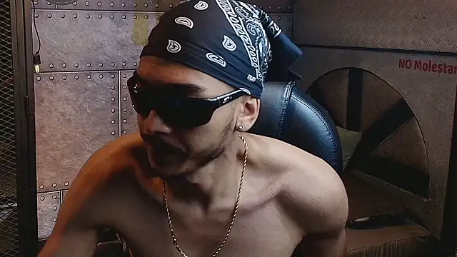 Snapshot of MarcusRain_ chatting on 02-22-26, 09:44 MarcusRain online show from 02-22-26, 09:44