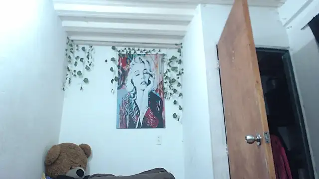 Samanta milf84 online show from 11-27-25, 09:37