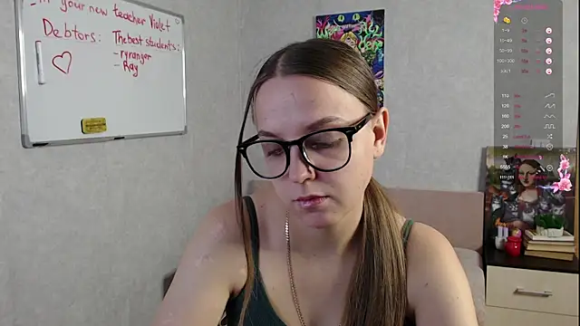 Violetwin online show from 10-17-25, 05:48