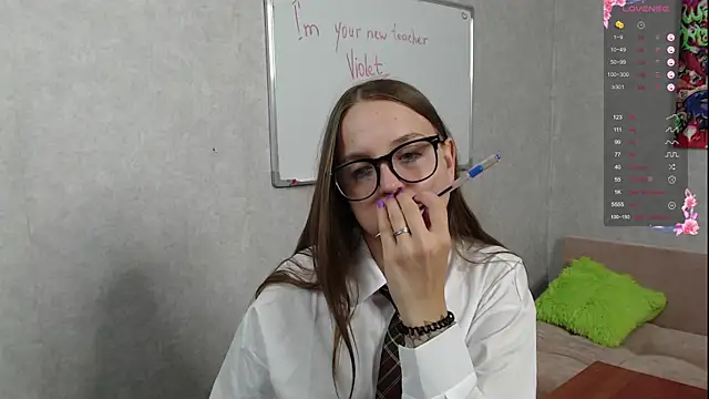 Violetwin online show from 09-22-25, 05:19