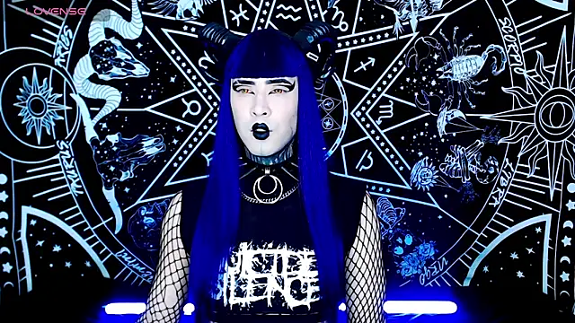 Snapshot of naomi_satan chatting on 10-13-25, 12:23 naomi satan online show from 10-13-25, 12:23