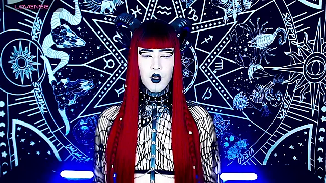 Snapshot of naomi_satan chatting on 09-25-25, 11:55 naomi satan online show from 09-25-25, 11:55