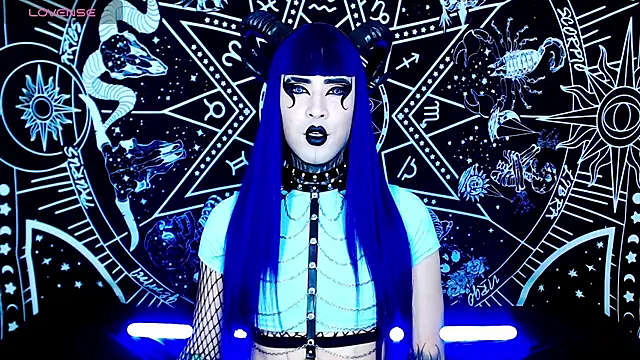 Snapshot of naomi_satan chatting on 09-11-25, 01:05 naomi satan online show from 09-11-25, 01:05
