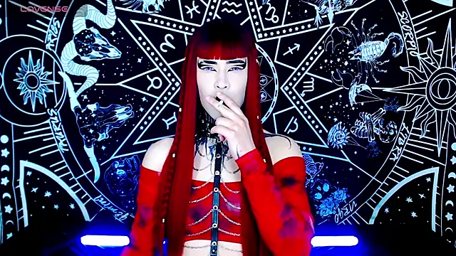 Snapshot of naomi_satan chatting on 09-25-25, 12:05 naomi satan online show from 09-25-25, 12:05
