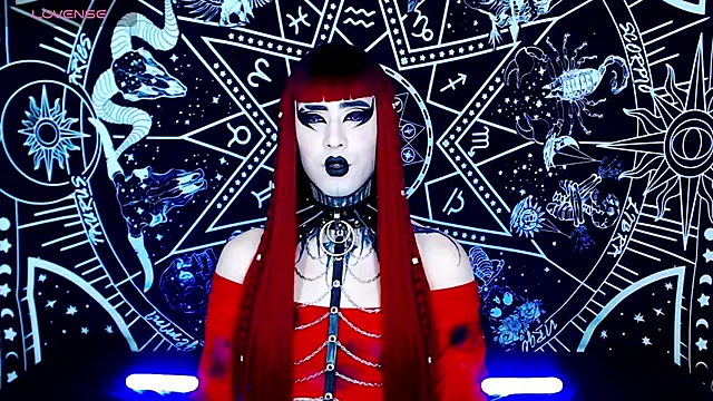 Snapshot of naomi_satan chatting on 09-09-25, 12:32 naomi satan online show from 09-09-25, 12:32