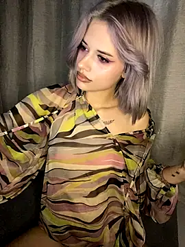 AishaKali online show from 12-20-25, 04:54