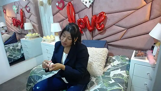 Snapshot of canela_a73 chatting on 09-24-25, 05:30 canela a73 online show from 09-24-25, 05:30