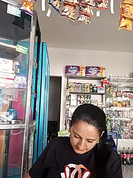 Snapshot of Titiss8921 chatting on 09-30-25, 02:23 Titiss8921 online show from 09-30-25, 02:23